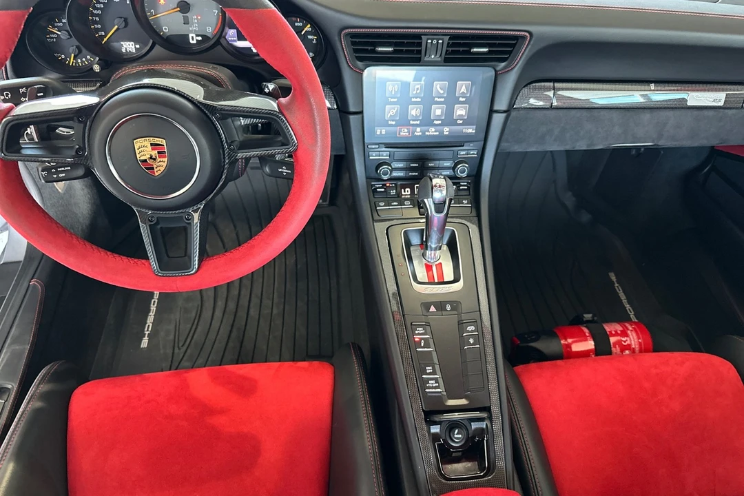 2018 Porsche 991 GT2 RS - Image 6 of 21