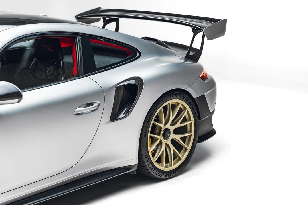 2018 Porsche 991 GT2 RS - Image 12 of 31