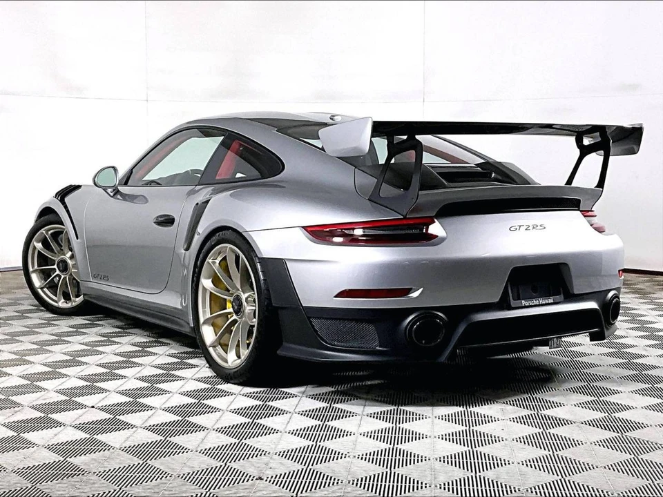2018 Porsche 991 GT2 RS - Image 3 of 5