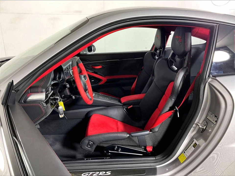 2018 Porsche 991 GT2 RS - Image 5 of 5