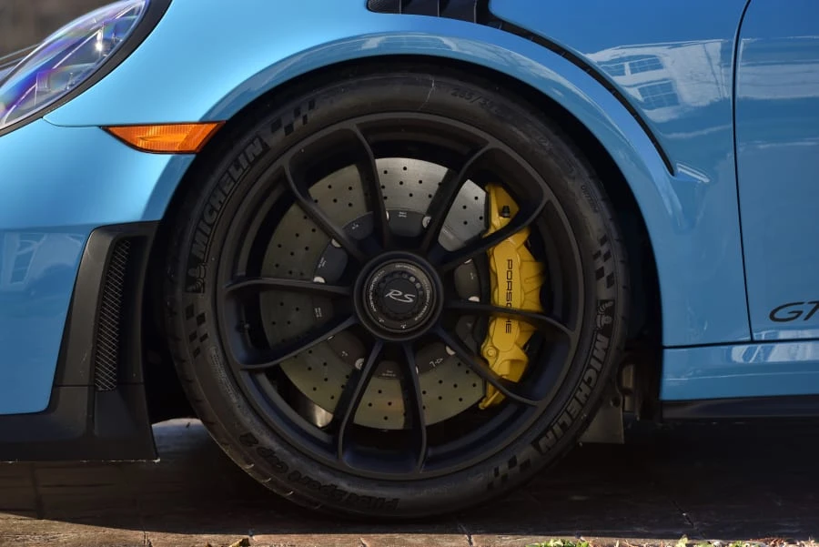 2018 Porsche 991 GT2 RS - Image 24 of 31