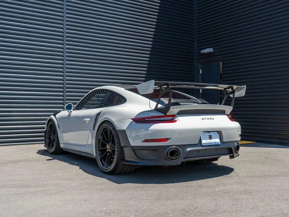 2018 Porsche 991 GT2 RS - Image 3 of 5