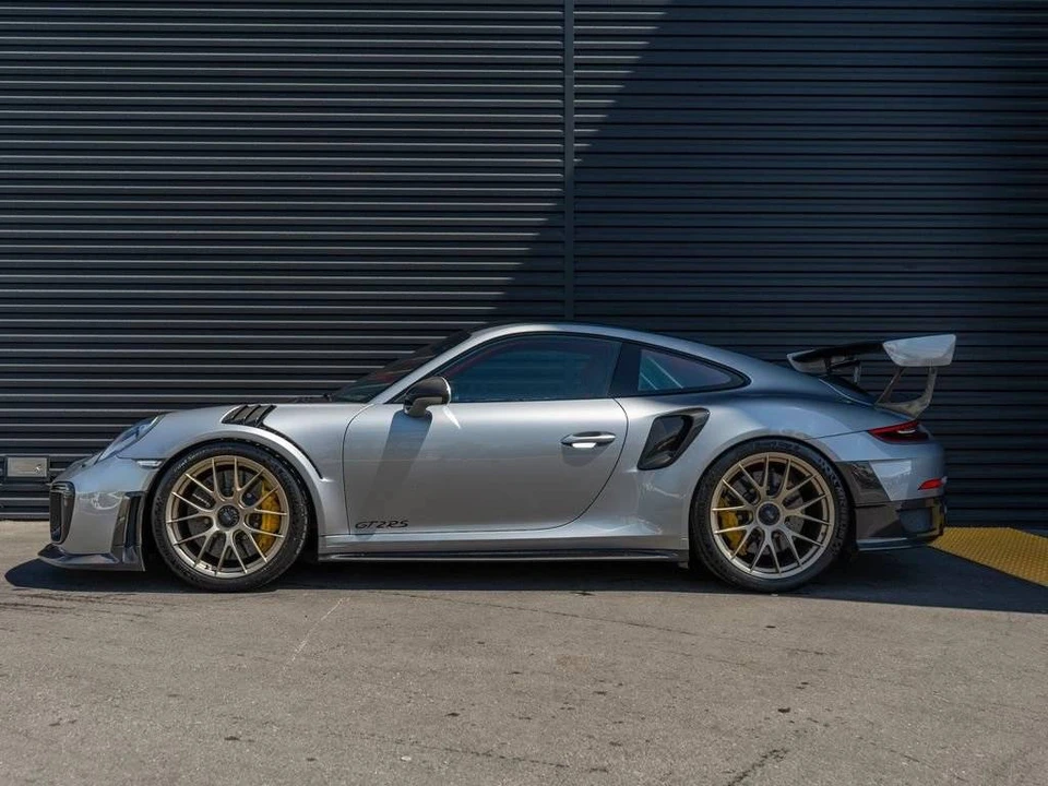 2018 Porsche 991 GT2 RS - Image 2 of 5