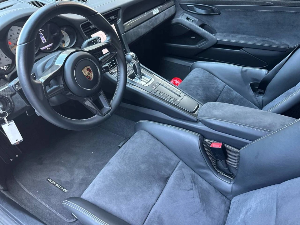 2018 Porsche 991 GT2 RS - Image 4 of 5