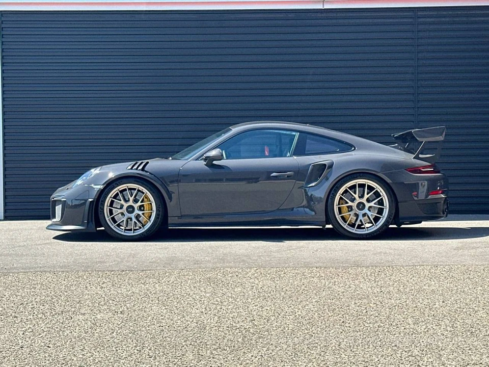 2018 Porsche 991 GT2 RS - Image 2 of 5