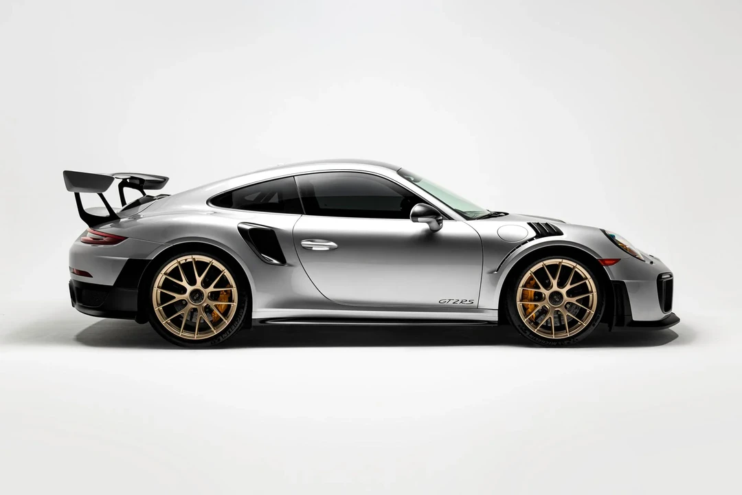 2018 Porsche 991 GT2 RS - Image 6 of 6