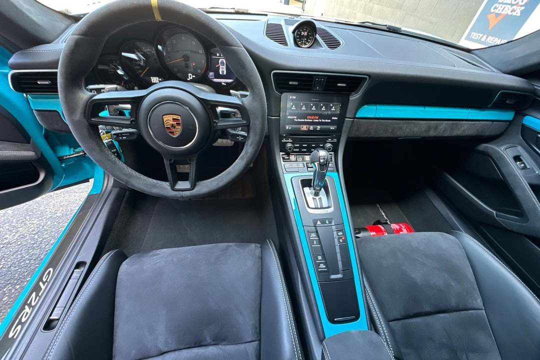 2018 Porsche 991 GT2 RS - Image 6 of 31