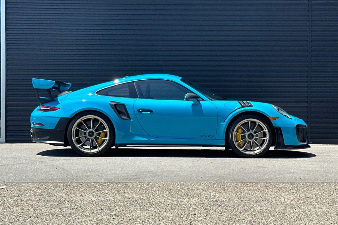 2018 Porsche 991 GT2 RS - Image 9 of 31