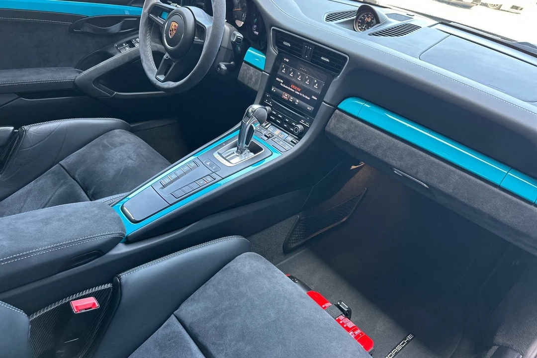 2018 Porsche 991 GT2 RS - Image 16 of 31