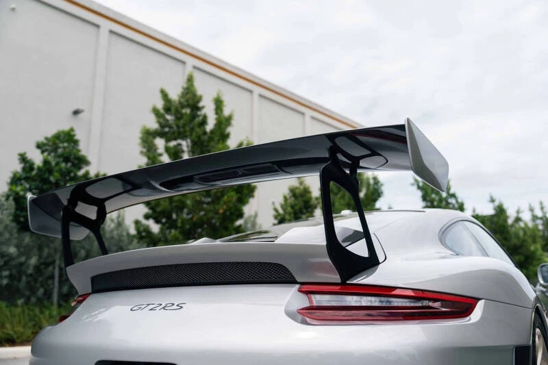 2018 Porsche 911 - Image 21 of 31
