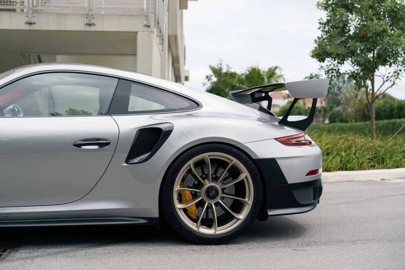 2018 Porsche 911 - Image 22 of 31