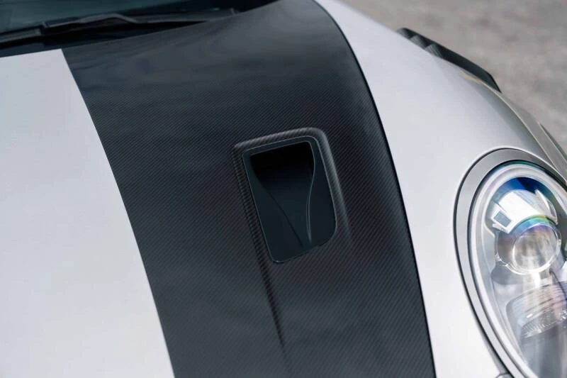 2018 Porsche 911 - Image 15 of 31