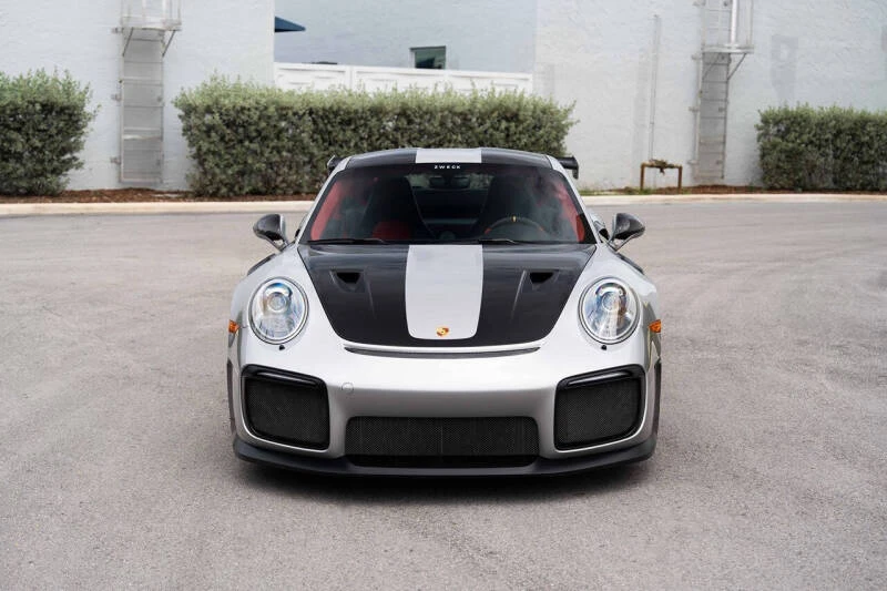 2018 Porsche 911 - Image 6 of 31