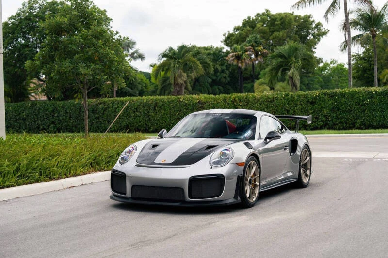 2018 Porsche 911 - Image 29 of 31