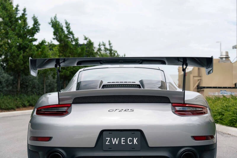 2018 Porsche 911 - Image 25 of 31