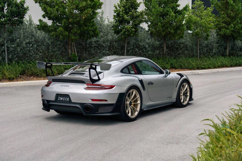 2018 Porsche 911 - Image 18 of 31