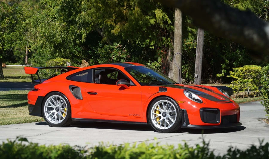 2018 Porsche 991 GT2 RS - Image 9 of 31
