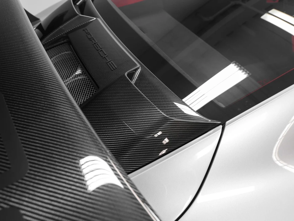 2018 Porsche 991 GT2 RS - Image 20 of 31