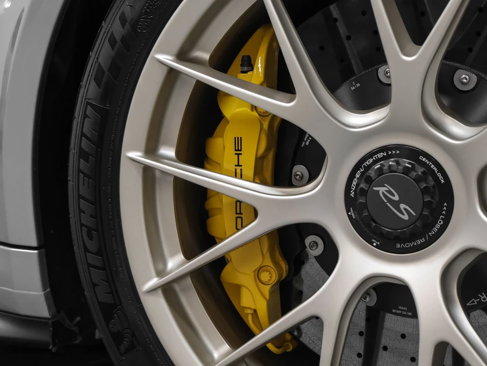 2018 Porsche 991 GT2 RS - Image 28 of 31