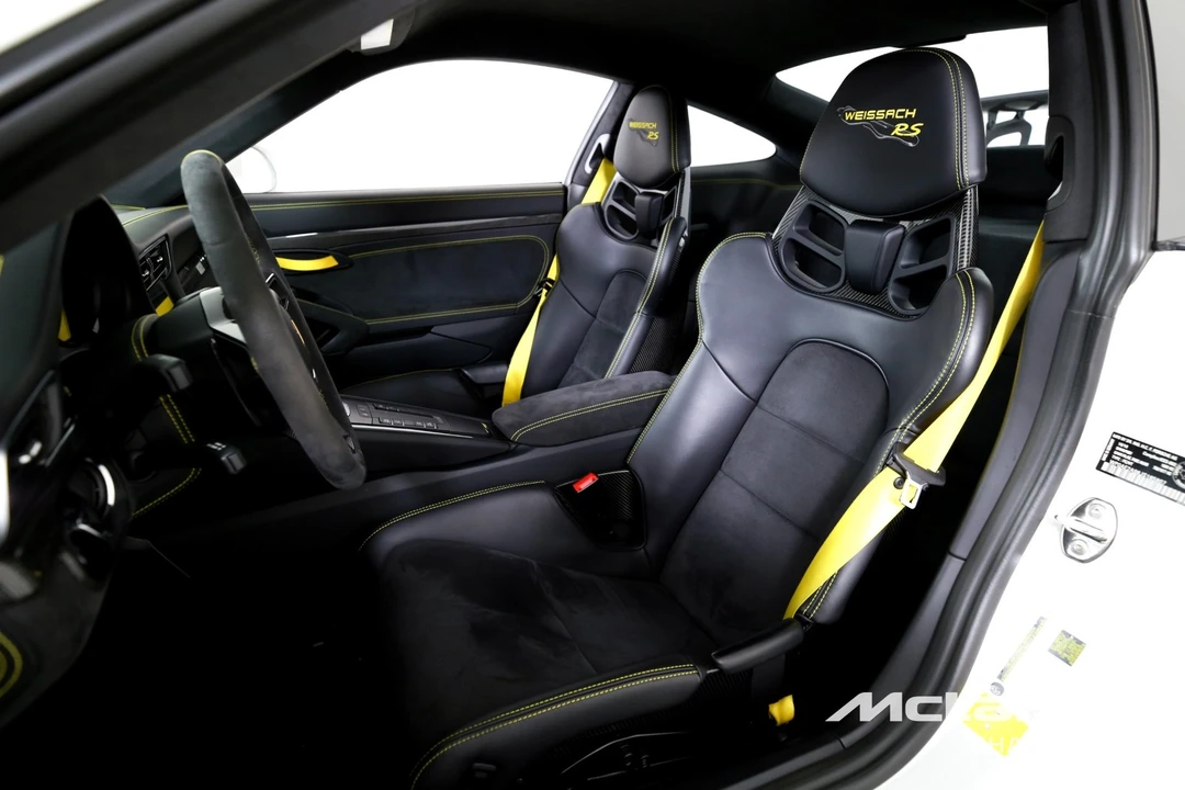 2018 Porsche 991 GT2 RS - Image 11 of 31