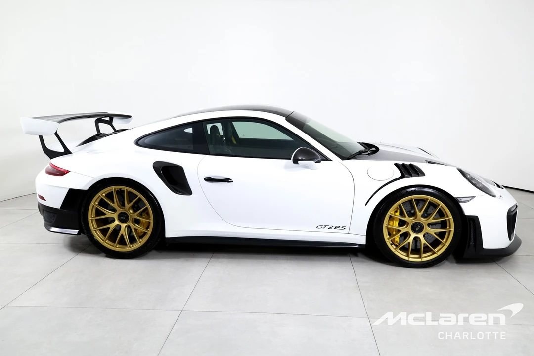 2018 Porsche 991 GT2 RS - Image 9 of 31