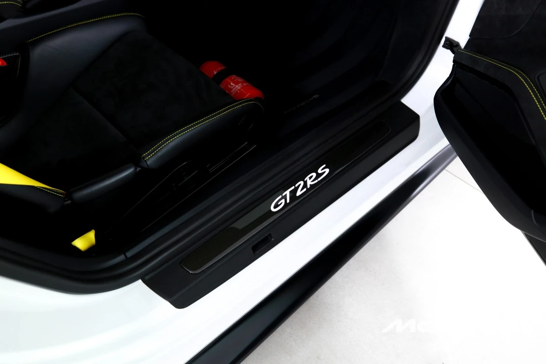 2018 Porsche 991 GT2 RS - Image 22 of 31