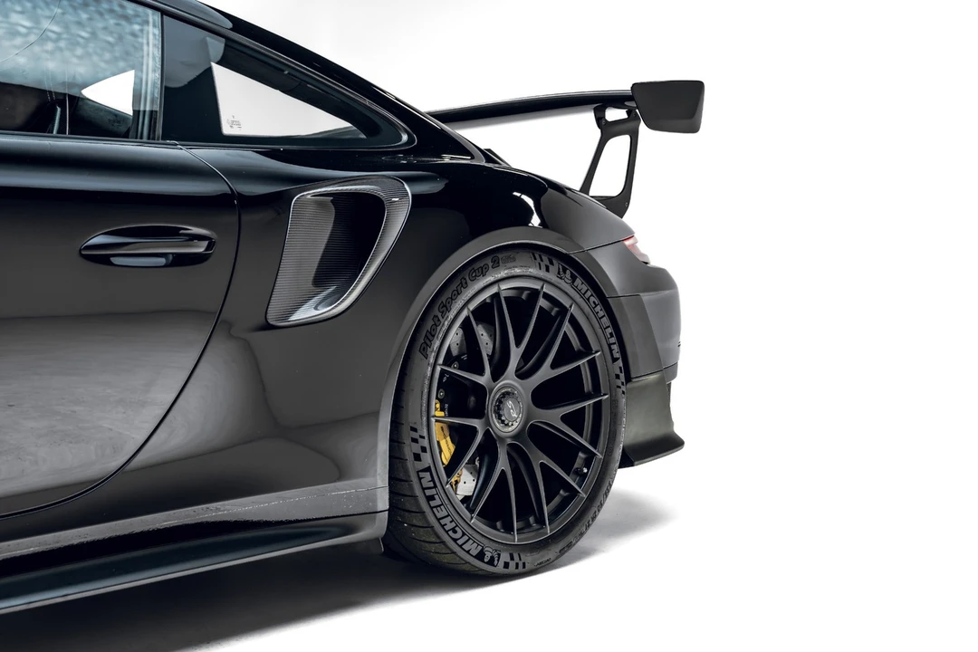 2018 Porsche 991 GT2 RS - Image 15 of 31