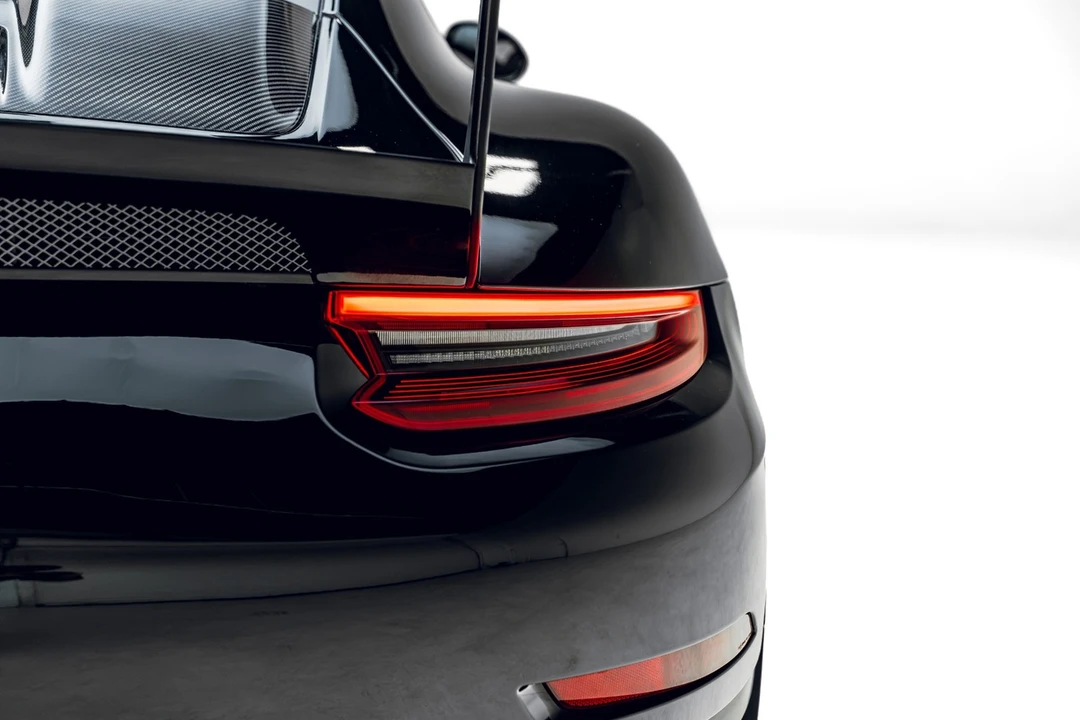 2018 Porsche 991 GT2 RS - Image 27 of 31