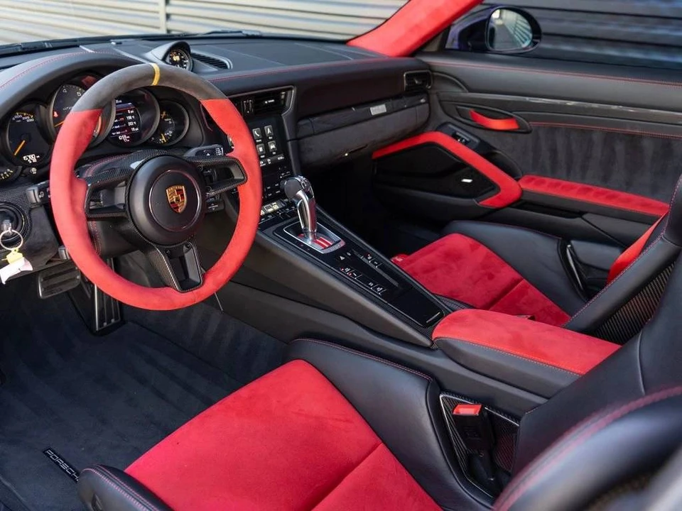 2018 Porsche 991 GT2 RS - Image 5 of 5