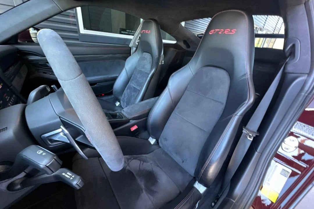 2018 Porsche 991 GT2 RS - Image 5 of 5