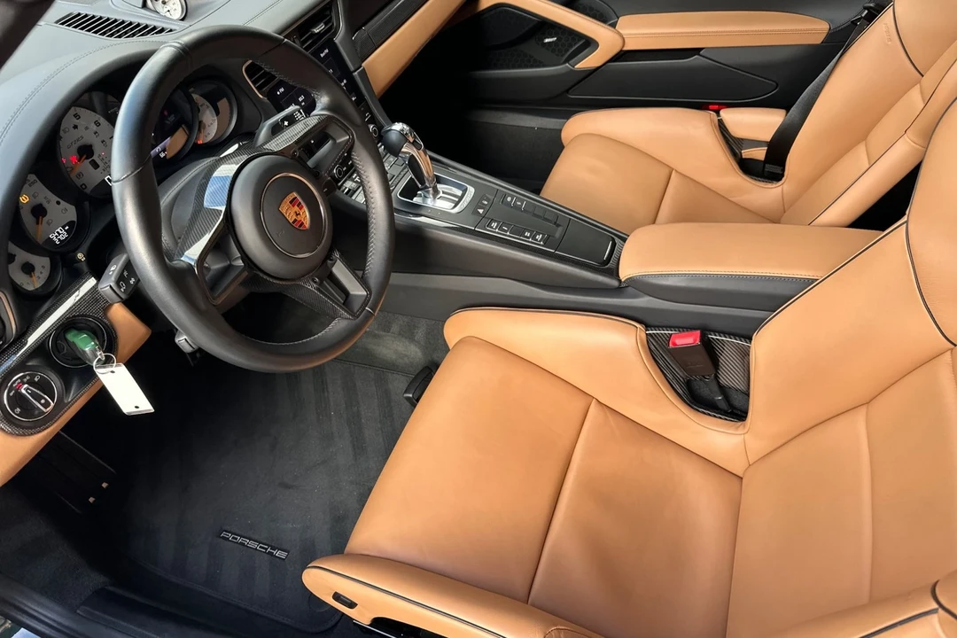 2018 Porsche 991 GT2 RS - Image 4 of 21