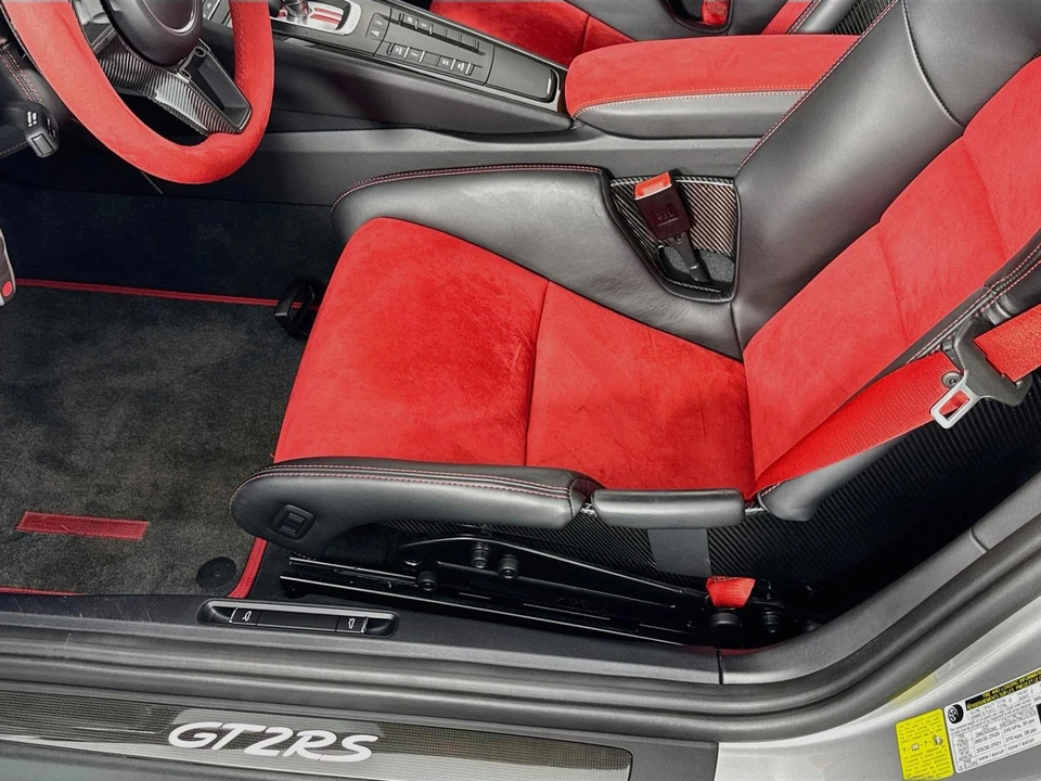 2018 Porsche 991 GT2 RS - Image 20 of 31