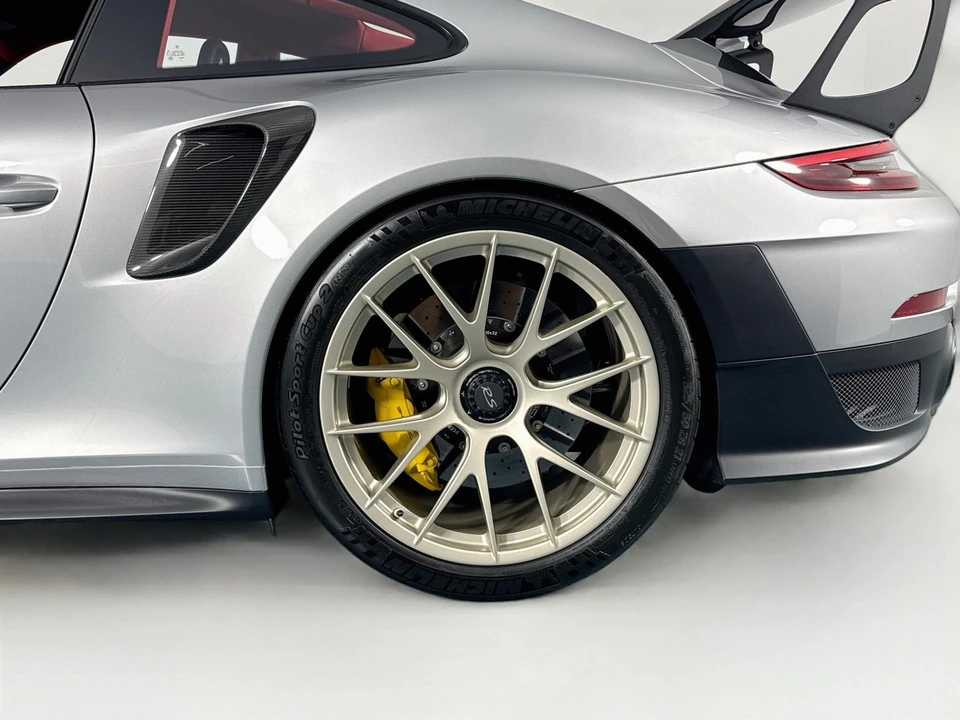 2018 Porsche 991 GT2 RS - Image 29 of 31