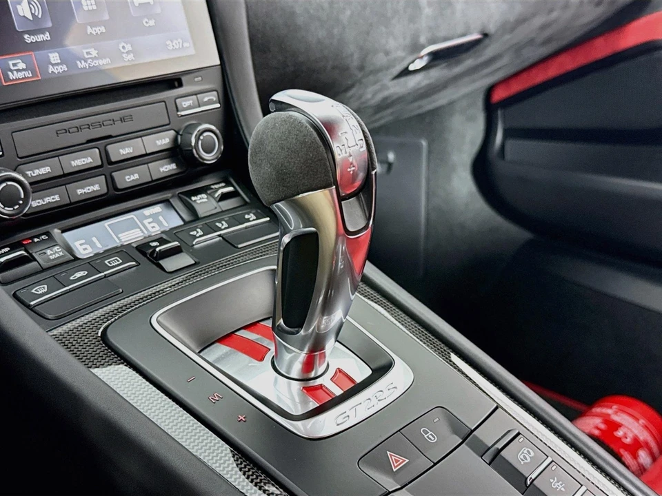2018 Porsche 991 GT2 RS - Image 18 of 31