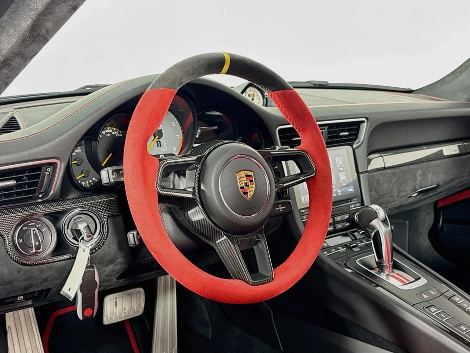 2018 Porsche 991 GT2 RS - Image 12 of 31