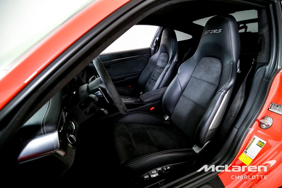 2018 Porsche - Image 11 of 31
