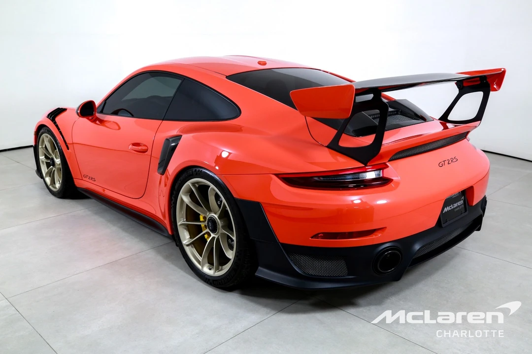 2018 Porsche - Image 6 of 31