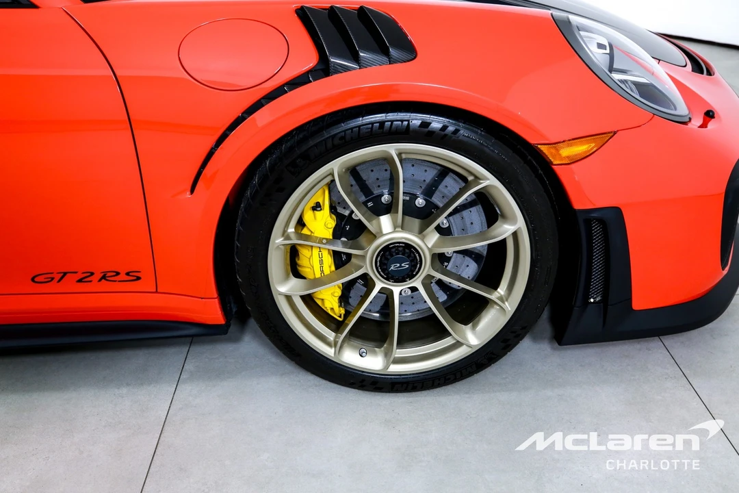 2018 Porsche - Image 26 of 31