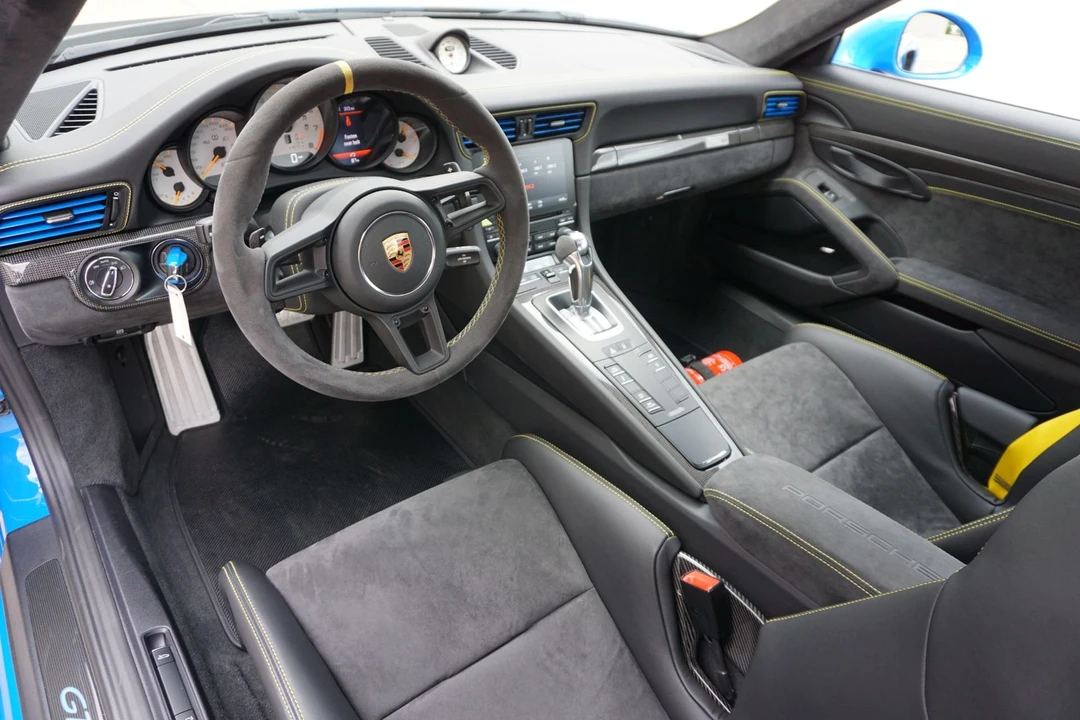 2018 Porsche 991 GT2 RS - Image 16 of 24