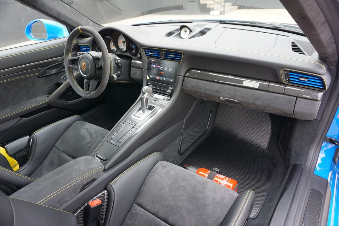 2018 Porsche 991 GT2 RS - Image 21 of 24