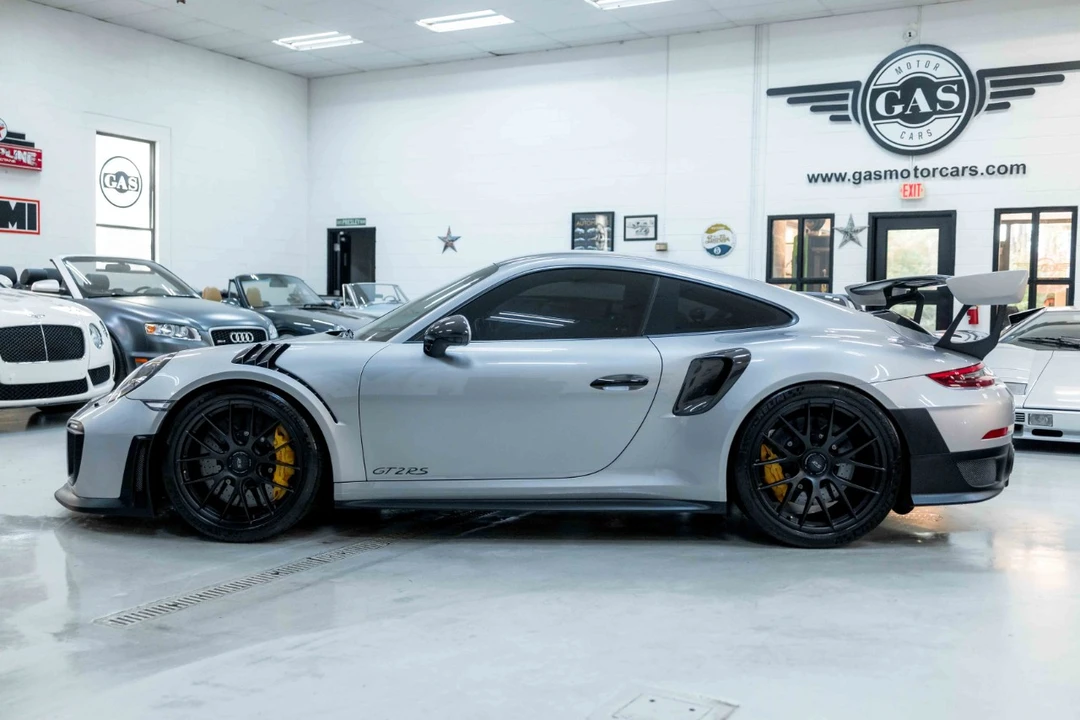 2018 Porsche 991 GT2 RS - Image 10 of 12