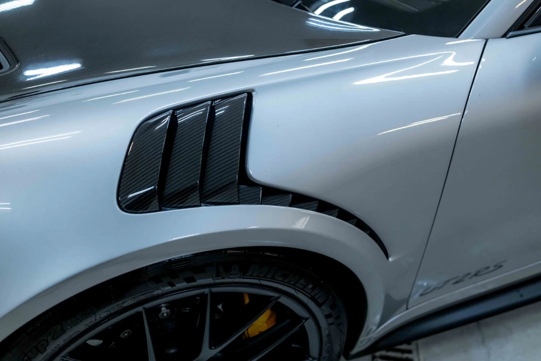 2018 Porsche 991 GT2 RS - Image 11 of 12
