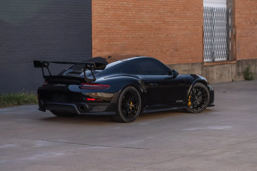 2018 Porsche 991 GT2 RS - Image 8 of 31