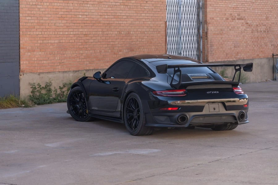 2018 Porsche 991 GT2 RS - Image 15 of 31