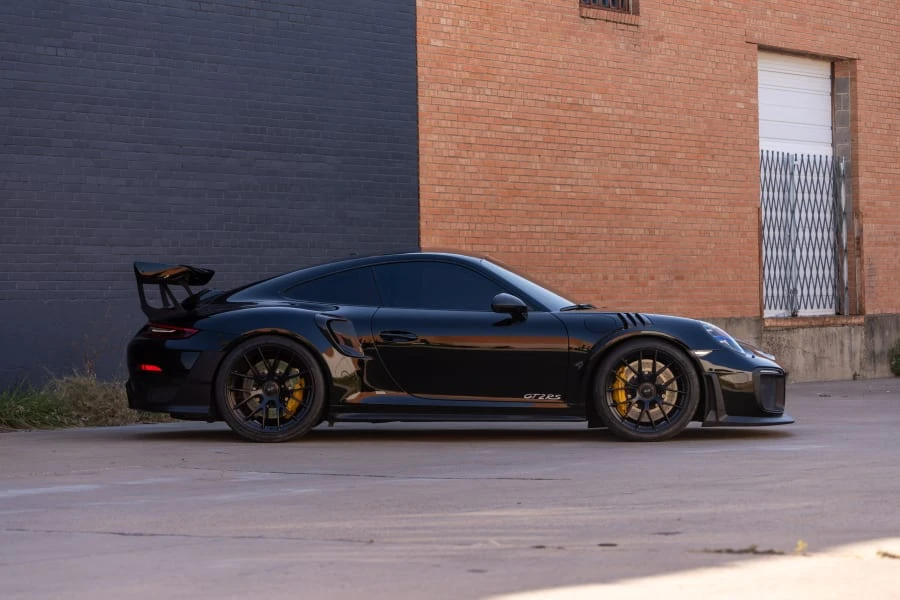 2018 Porsche 991 GT2 RS - Image 2 of 31