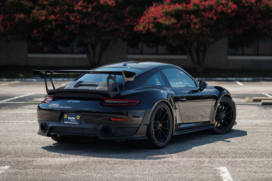 2018 Porsche 991 GT2 RS - Image 12 of 21