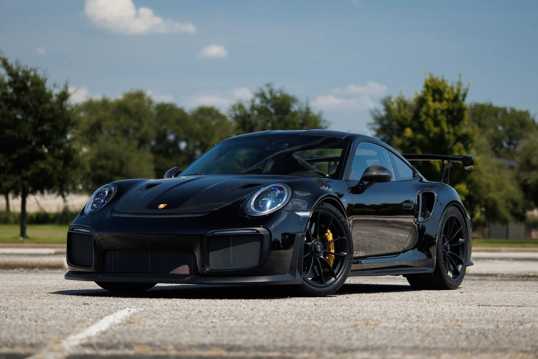 2018 Porsche 991 GT2 RS - Image 3 of 21