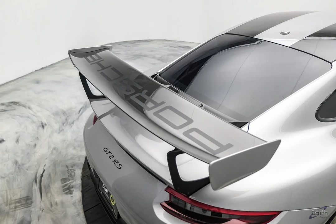 2018 Porsche 991 GT2 RS - Image 18 of 31