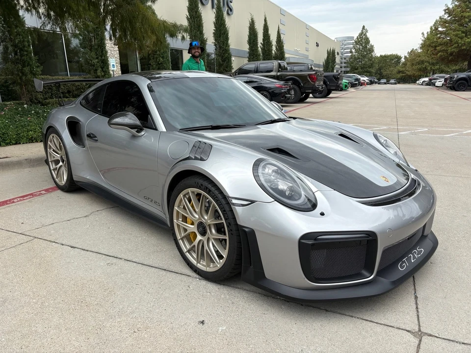 2018 Porsche 991 GT2 RS - Image 3 of 7