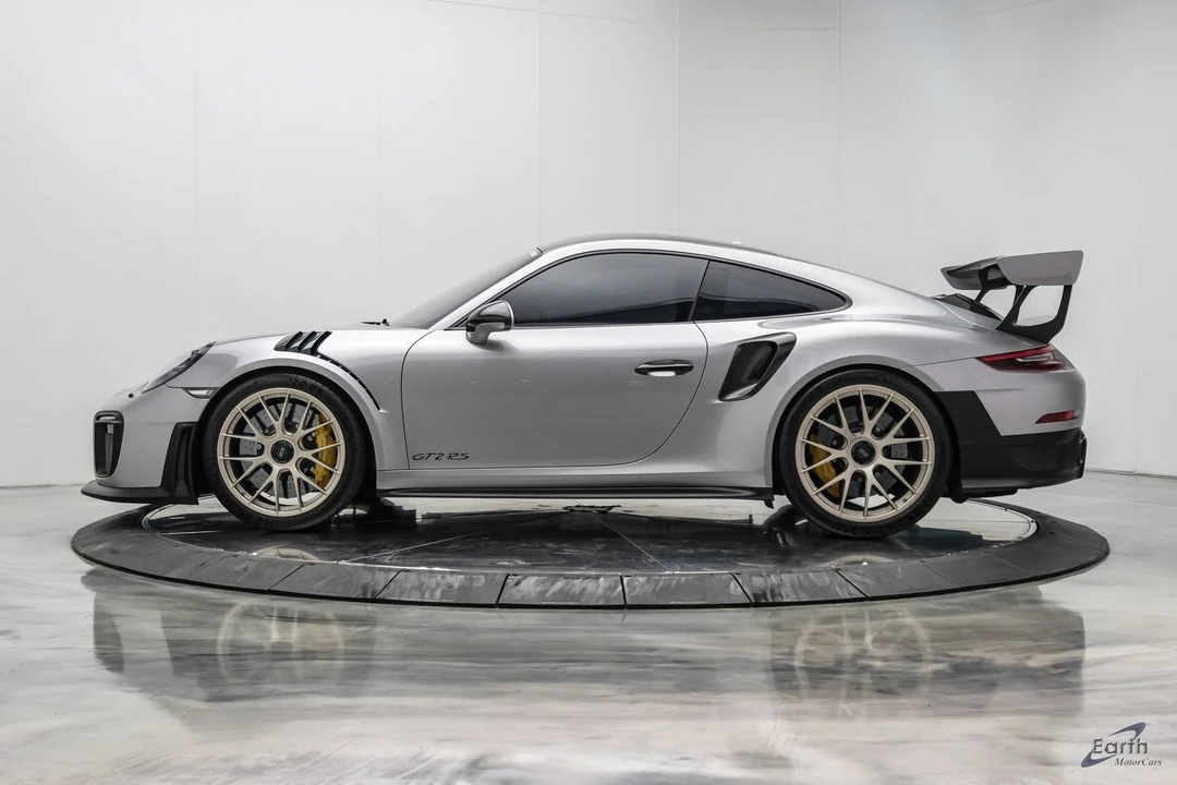 2018 Porsche 991 GT2 RS - Image 8 of 31